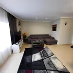 Appartamento Apartamento B Ani *
